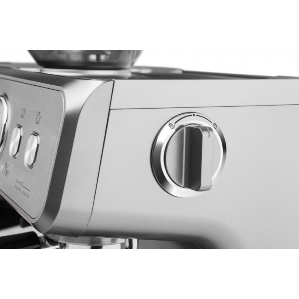 Espressor automat ETA Baricelo 7181 90000, 1550 W, otel inoxidabil, 15 bari, dispozitiv spumare Espressor automat ETA Baricelo 7181 90000, 1550 W, otel inoxidabil, 15 bari, dispozitiv spumare