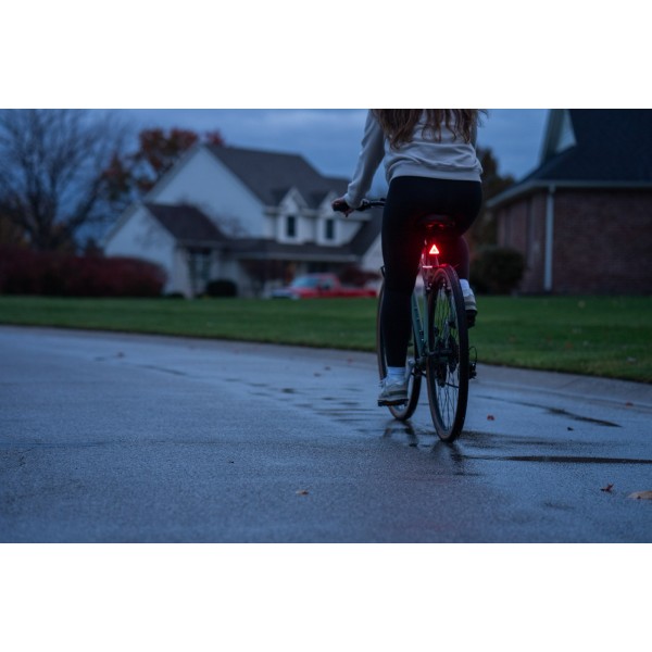 Lumina de siguranta STOP LED RBG spate bicicleta cu 7 efecte luminoase, Taillight