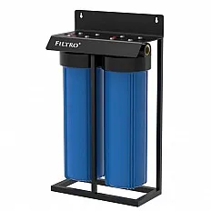 Carcasa filtru FILTRO BIG BLUE 20 TWIN, set 2 bucati cu conexiune 1 inch din alama, filtrare mecanica in 2 stadii, cadru metalic si supapa de eliberare presiune, debit 50 litri/min