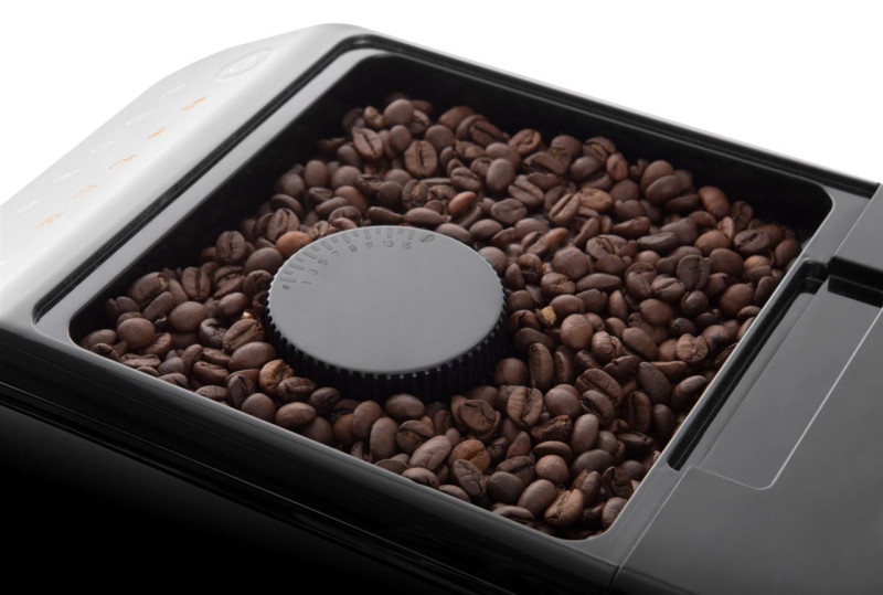 Espressor automat de cafea ETA Nero Crema 8180 90000, 1350 W, 20 bar, sistem de spumare lapte, negru