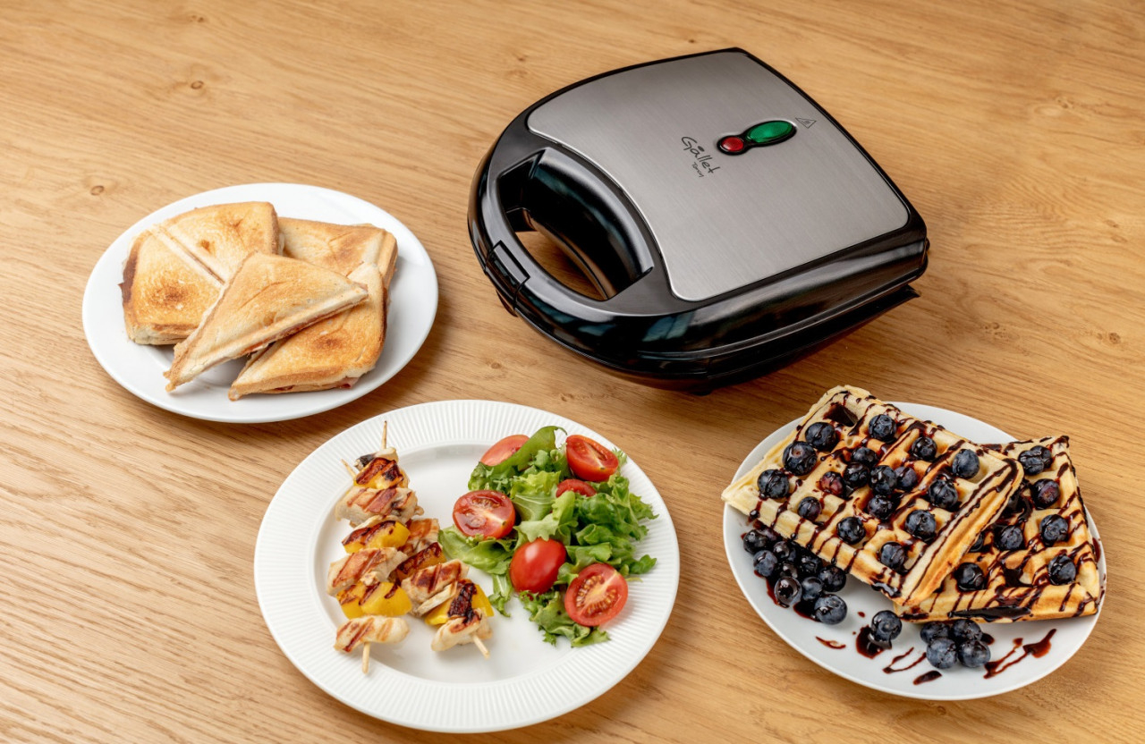 Sandwich-maker 4 in 1 Gallet Torcy CRO 616, 700W, 4 tipuri de placi detasabile