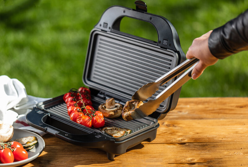 Sandwich-maker 6 in 1, ETA Sorento Plus 5151, 900 W, otel inoxidabil, 6 tipuri de placi detasabile