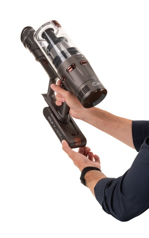 Aspirator vertical 3 in 1 ETA Terier 5247 90000, motor digital 500 W, baterie Li-Ion 25,2 V, afisaj OLED, maro