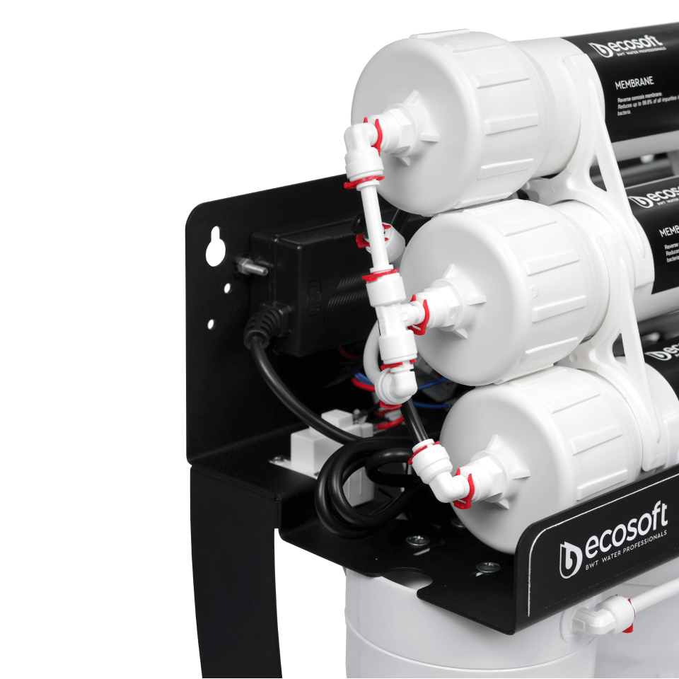 Sistem osmoza inversa profesionala Ecosoft Robust Mini, 6 stadii filtrare, debit direct 2.1 litri/min, pompa booster inclusa, capacitate 300 GPD