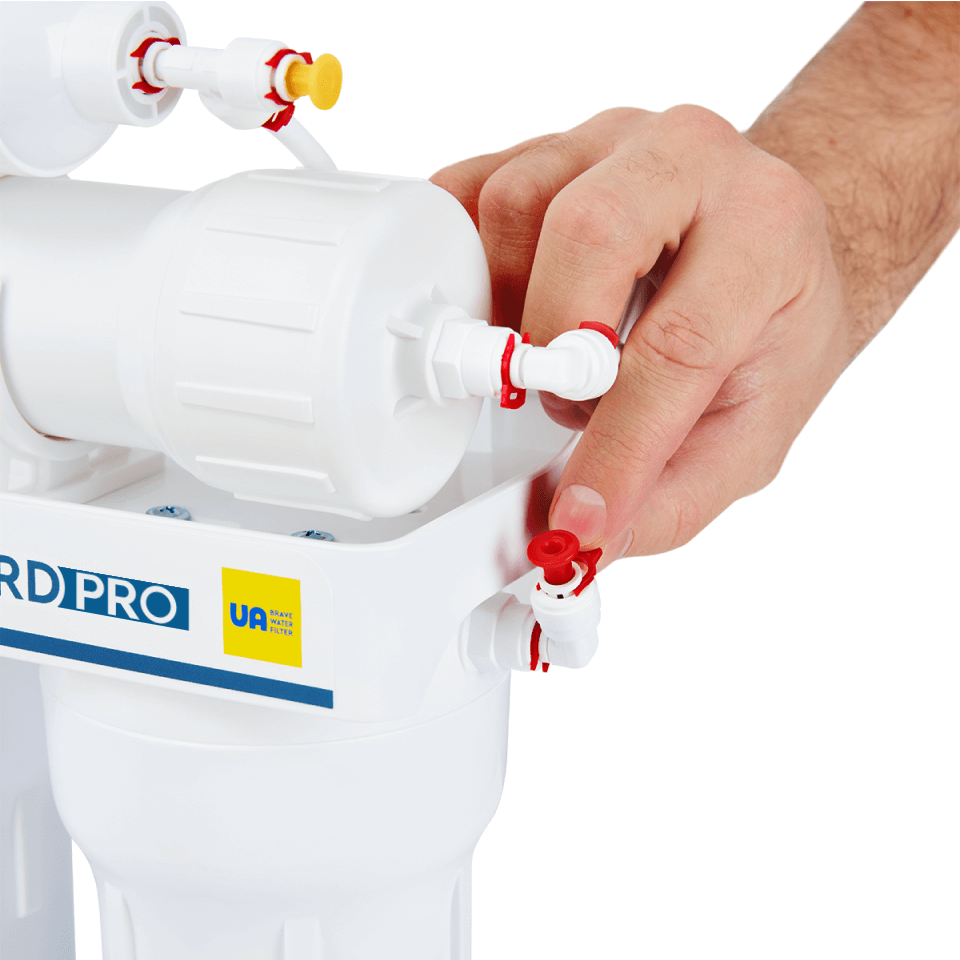 Sistem de osmoză inversă Ecosoft Standard, 5 stadii de filtrare, membrană 50 GPD, bazin de stocare 12 litri inclus, funcționare fără electricitate