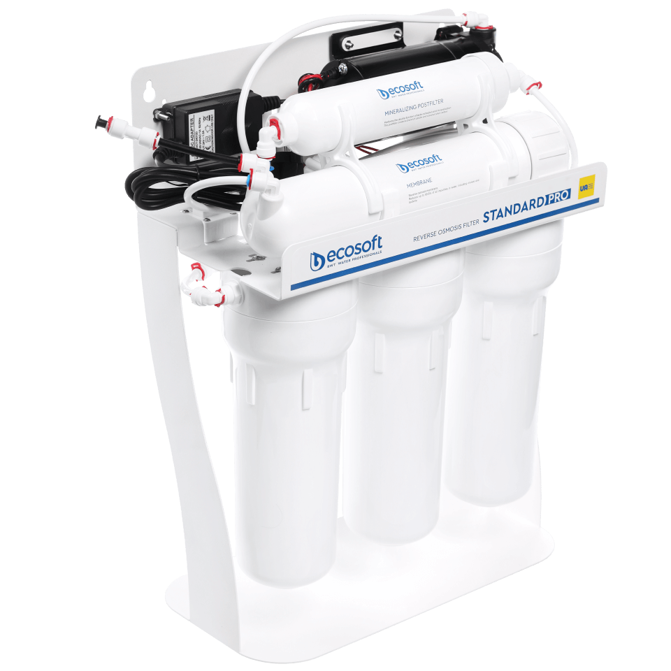 Sistem osmoza inversa cu pompa booster Ecosoft Standard PRO, 5 stadii de filtrare, membrana 50 GPD, bazin stocare 12 litri inclus, filtrare 0.0001 microni
