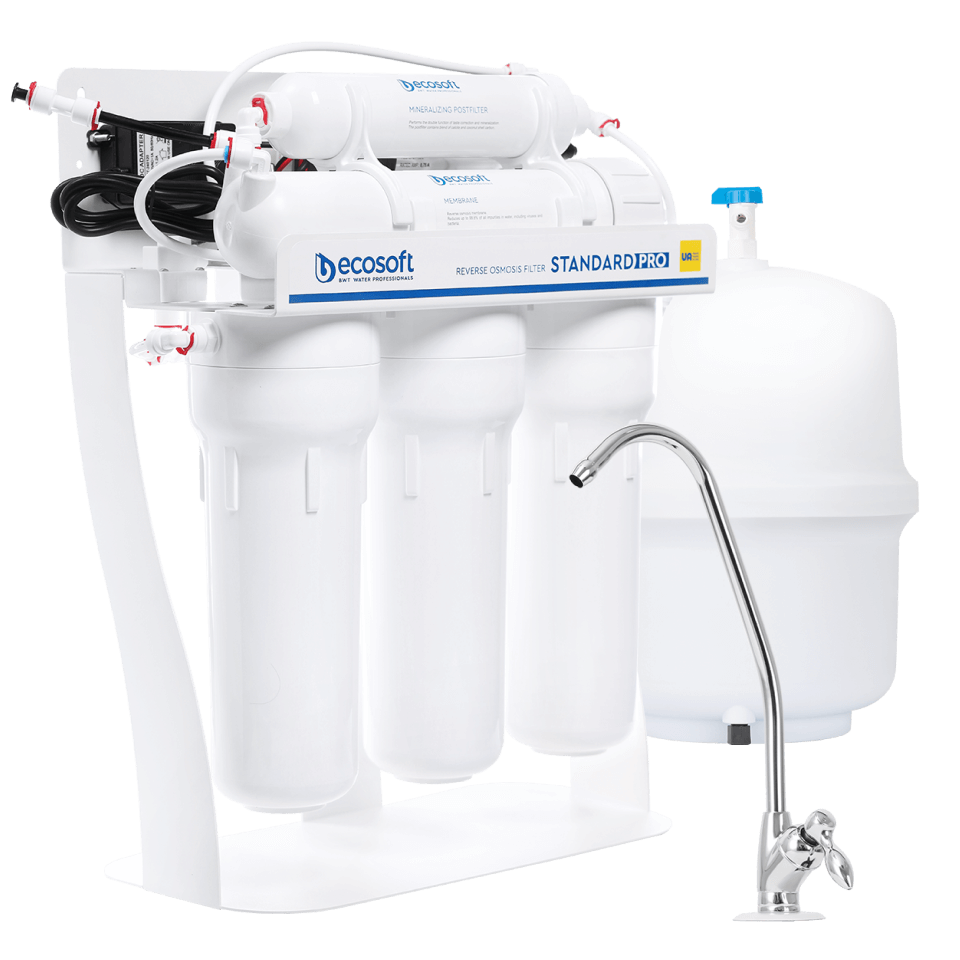 Sistem osmoza inversa cu pompa booster Ecosoft Standard PRO, 5 stadii de filtrare, membrana 50 GPD, bazin stocare 12 litri inclus, filtrare 0.0001 microni
