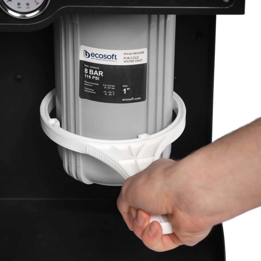 Sistem osmoza inversa comerciala Ecosoft ROBUST 3000MAX, debit direct 180 l/h, 2 membrane 500 GPD, pompa booster inclusa, 4 stadii de filtrare, filtrare 0.0001 microni