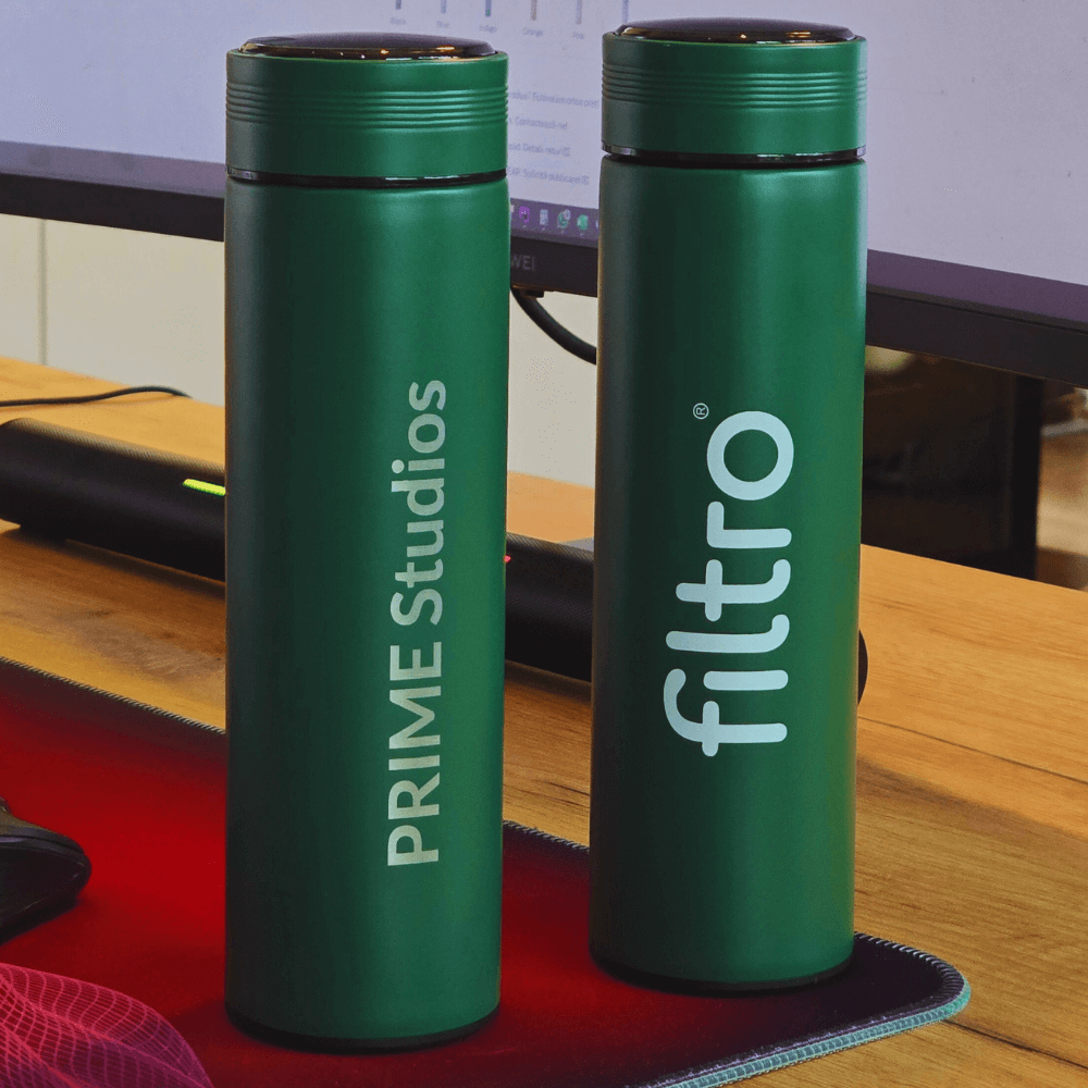 Termos FILTRO Thermo LED Green, perete dublu din inox 304, afisaj tactil digital al temperaturii, infuzor inclus, capacitate 500 ml