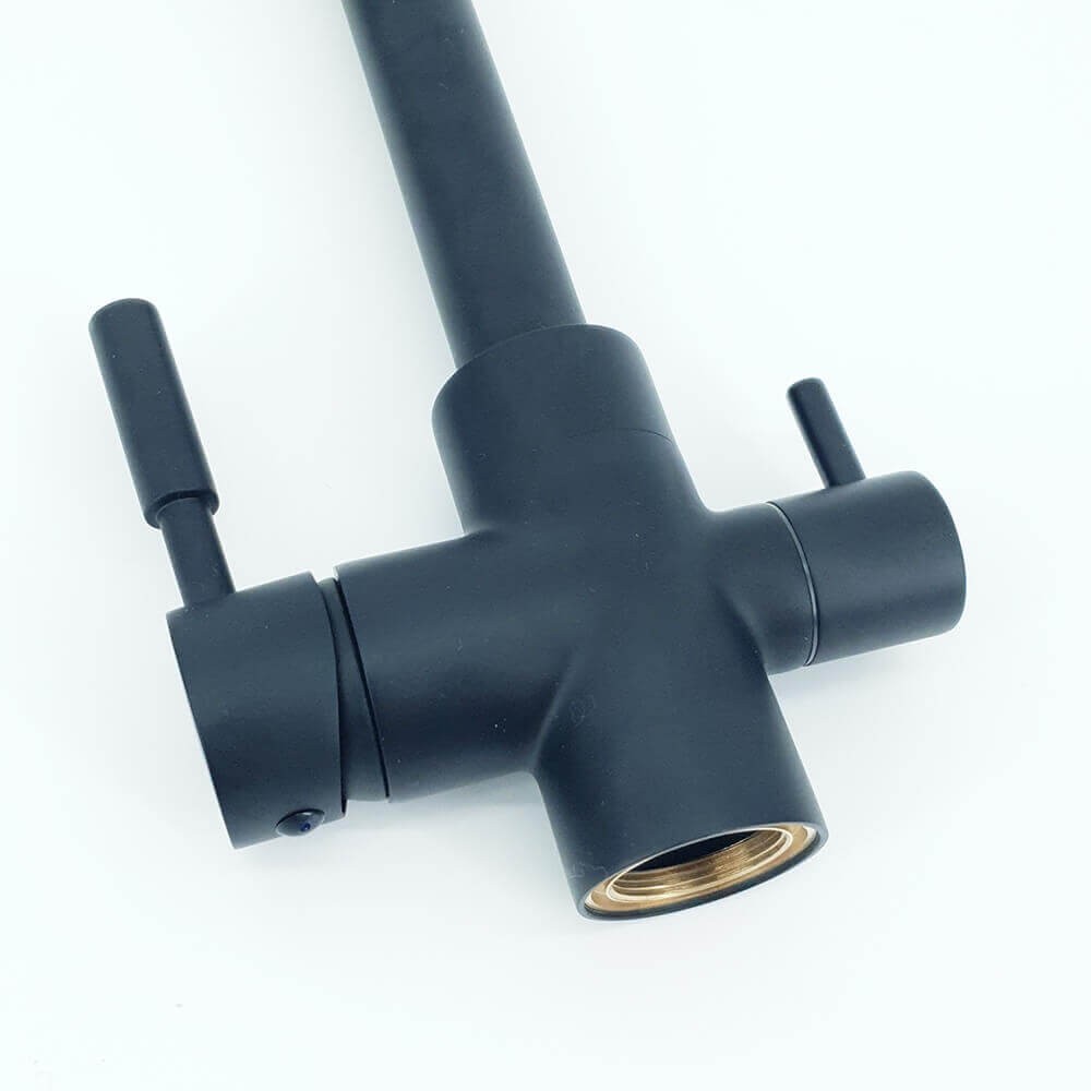Baterie de bucatarie cu 3 cai Premier Tall Black Flash, finisaj negru lucios, flux separat pentru apa filtrata si menajera, corp din alama cu cartuse ceramice, montaj pe chiuveta