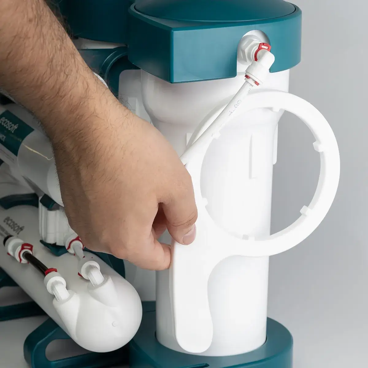 Sistem de filtrare cu osmoza inversa Ecosoft Balance, 6 stadii, membrana 75 GPD, remineralizare cu calciu si magneziu, fara pompa, bazin de stocare inclus