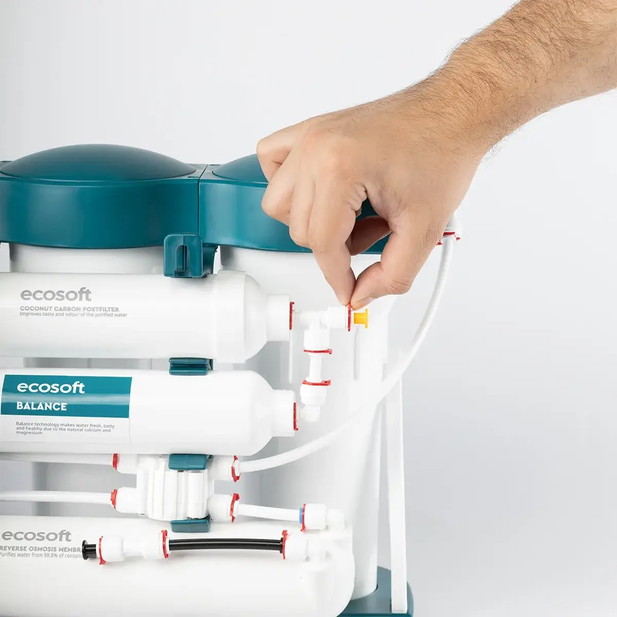 Sistem de filtrare cu osmoza inversa Ecosoft Balance, 6 stadii, membrana 75 GPD, remineralizare cu calciu si magneziu, fara pompa, bazin de stocare inclus