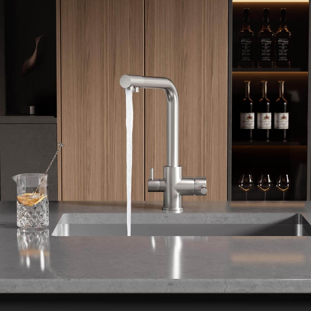Baterie bucatarie cu 3 cai Premier Tall Satin, finisaj satinat inox, pipa pivotanta 360°, dubla comanda, cartus ceramic, montare pe blat, apa rece, calda si filtrata