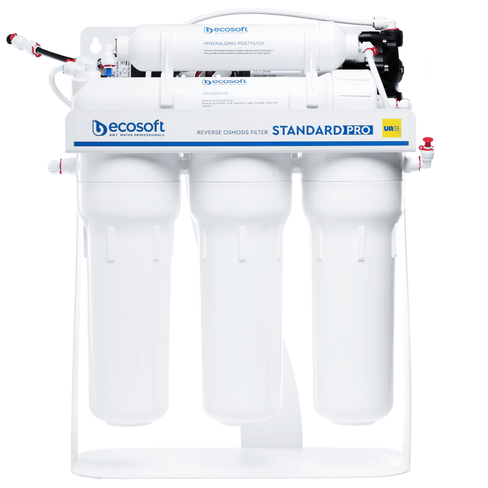 Sistem osmoza inversa Ecosoft Standard PRO 6MP, 6 stadii de filtrare, pompa booster inclusa, cartus de remineralizare, membrana 50 GPD, bazin BPA Free si cadru metalic